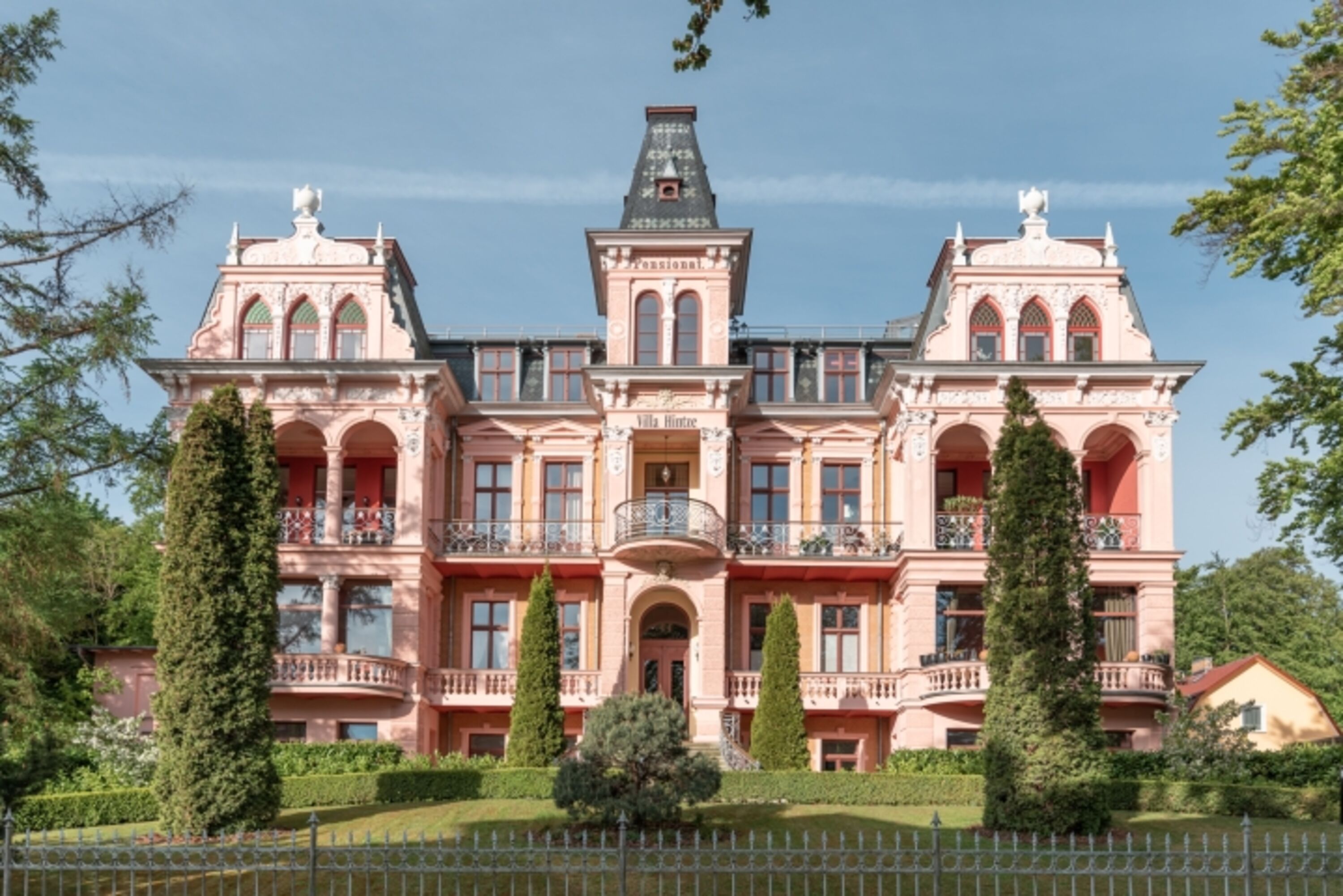 Aussenansicht Villa Hintze