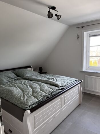 Schlafzimmer (1)