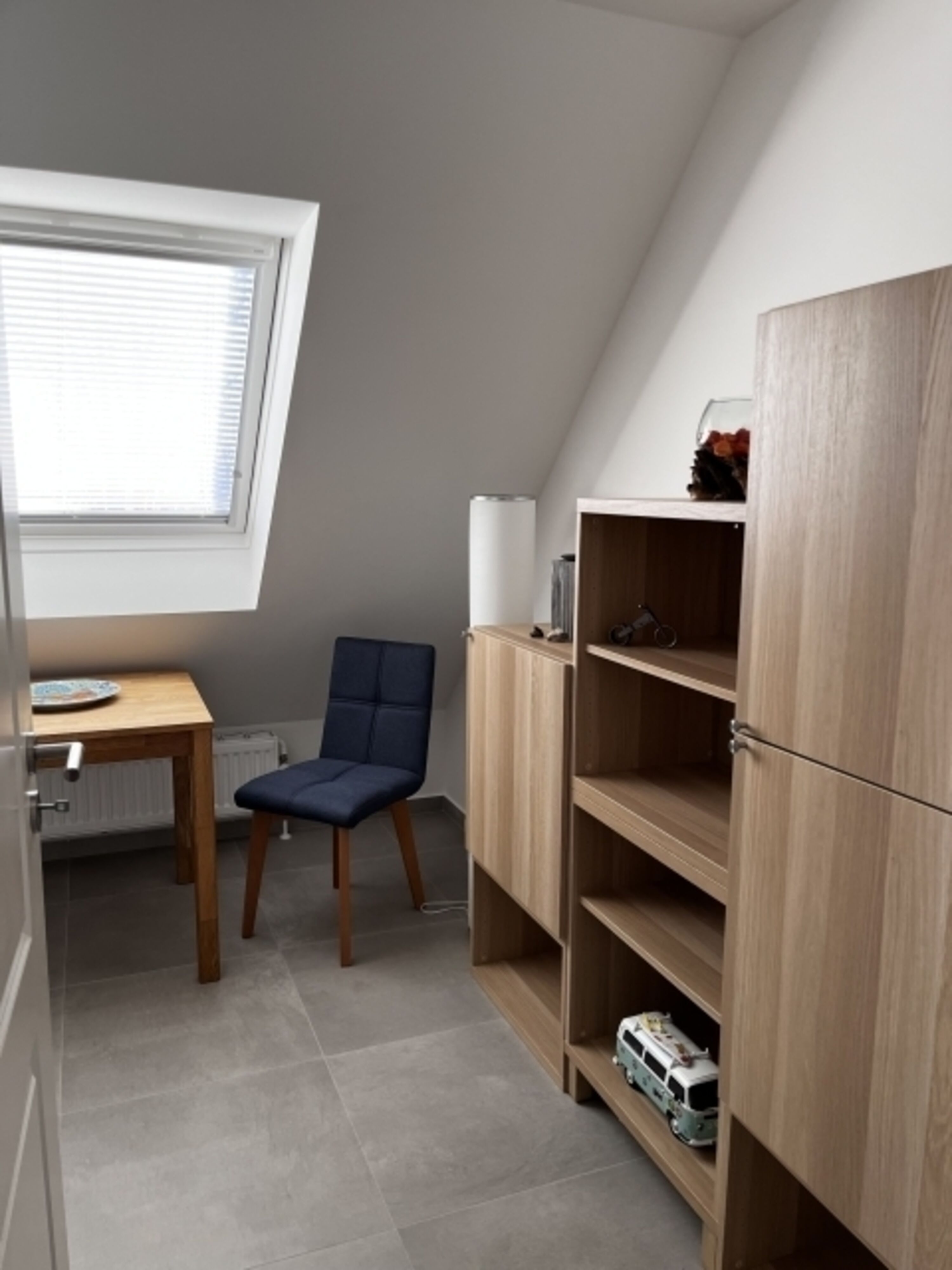 Schlafzimmer (2)