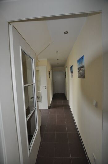 Flur zu den Schlafzimmern und dem Badezimmer