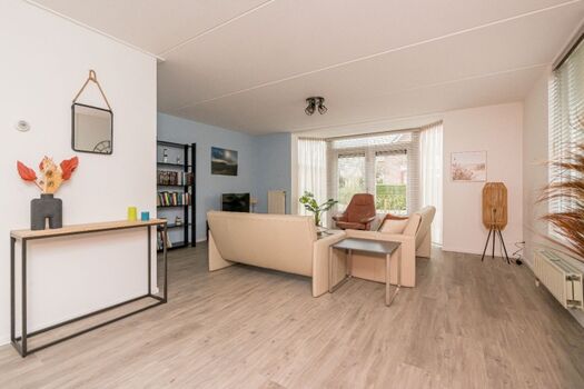 Das schöne, helle Wohnzimmer