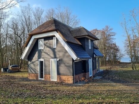 Seevilla inkl. Hottub im Garten