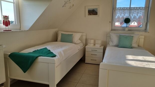 Kinderzimmer mit 2 Einzelbetten