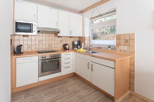 Große L-Küchenzeile