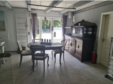 Eßbereich für 6 - 8 Personen