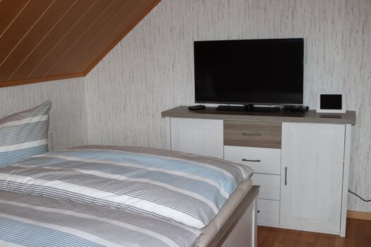 Schlafzimmer 1 (TV)