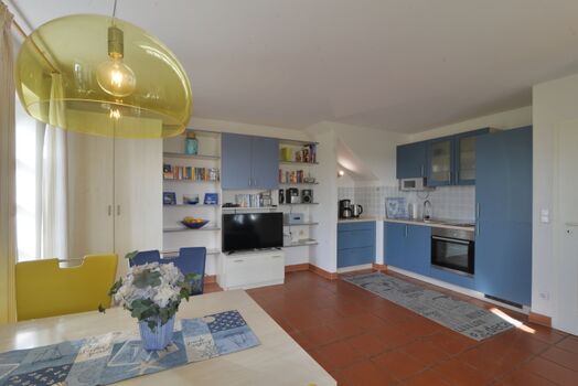 Blick vom Essplatz zur neuen Küche