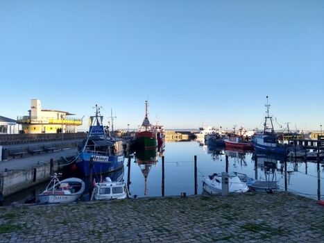 Impression aus dem Stadthafen in Sassnitz