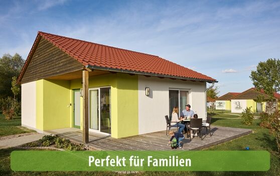 Außenansicht mit Terrasse