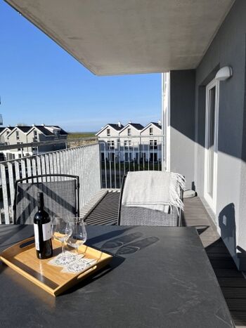 und seitlicher Meerblick