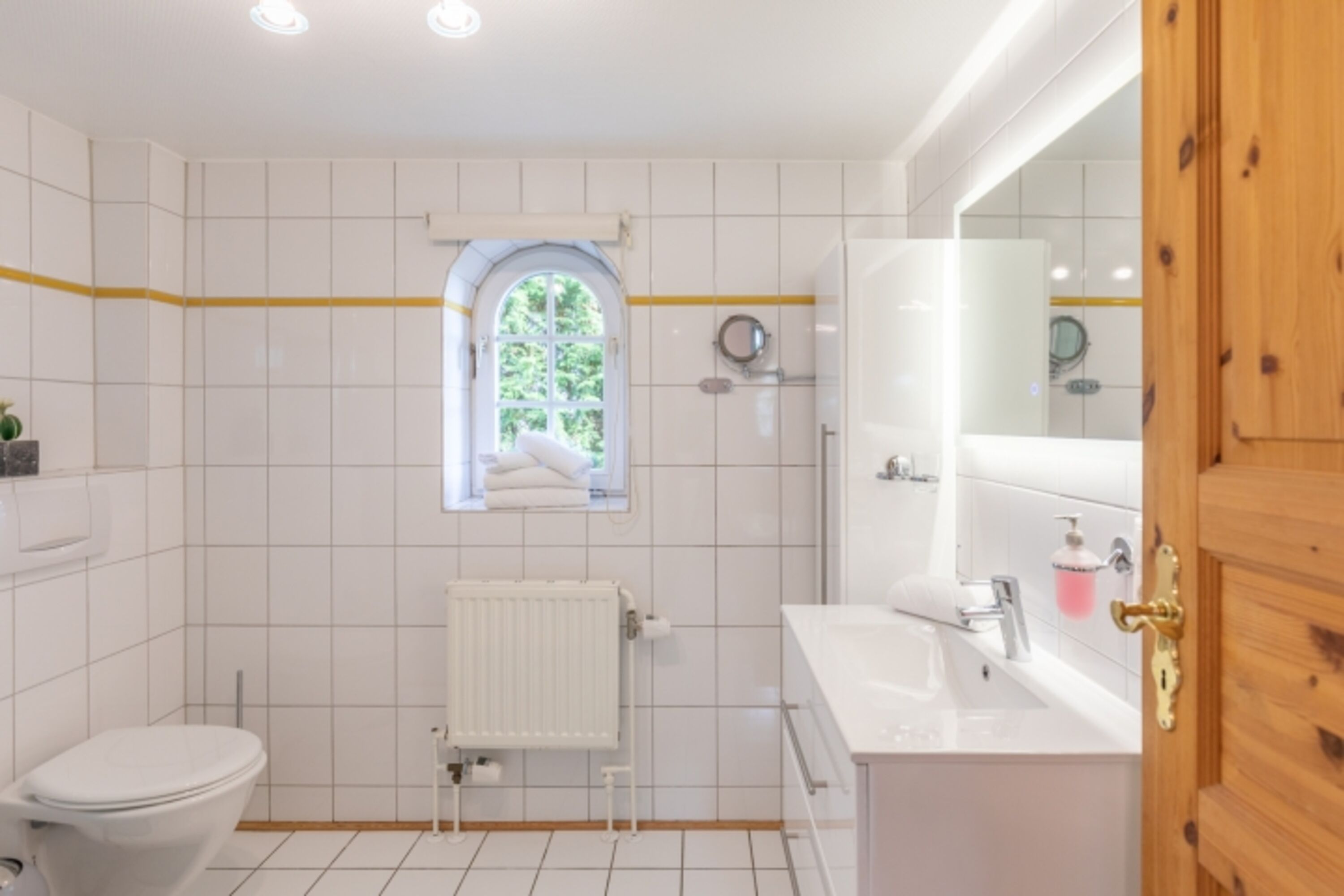 Ferienwohnung Holdunder - Kleines renoviertes Duschbad 