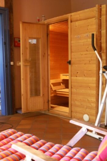 Sauna im Wellnessbereich