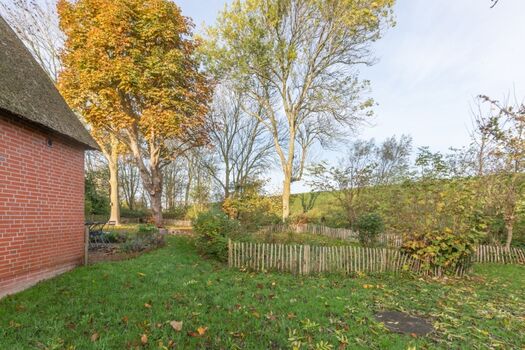 Deichwärterkate - Malerischer Bauerngarten, zu jeder Jahreszeit ein Traum!