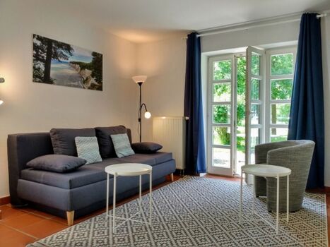 Wohnbereich mit anschließender Terrasse