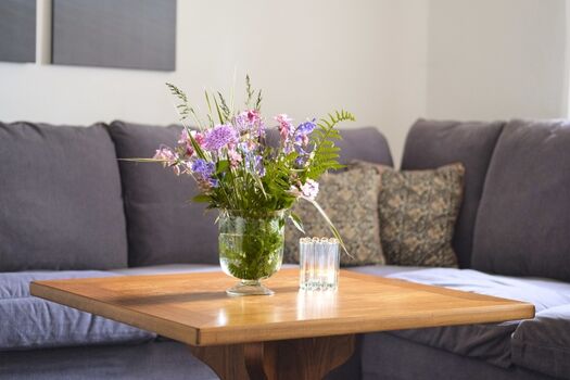 Viel Gemütlichkeit in der ganzen Wohnung zum Entspannen