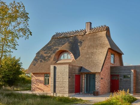 Malerhaus Eisnebel - Doppelhaushälfte neben Nebeltreiben