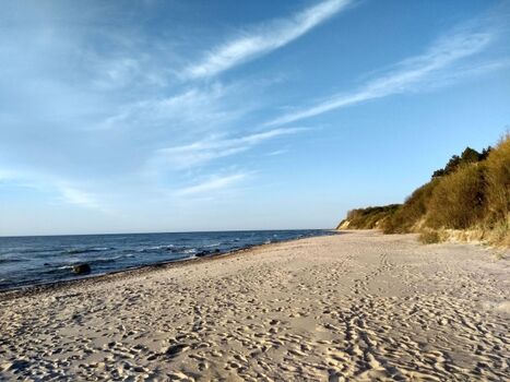 Der Strand direkt beim Feriendorf
