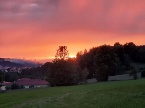Sonnenuntergang mit Blick ins Zellertal