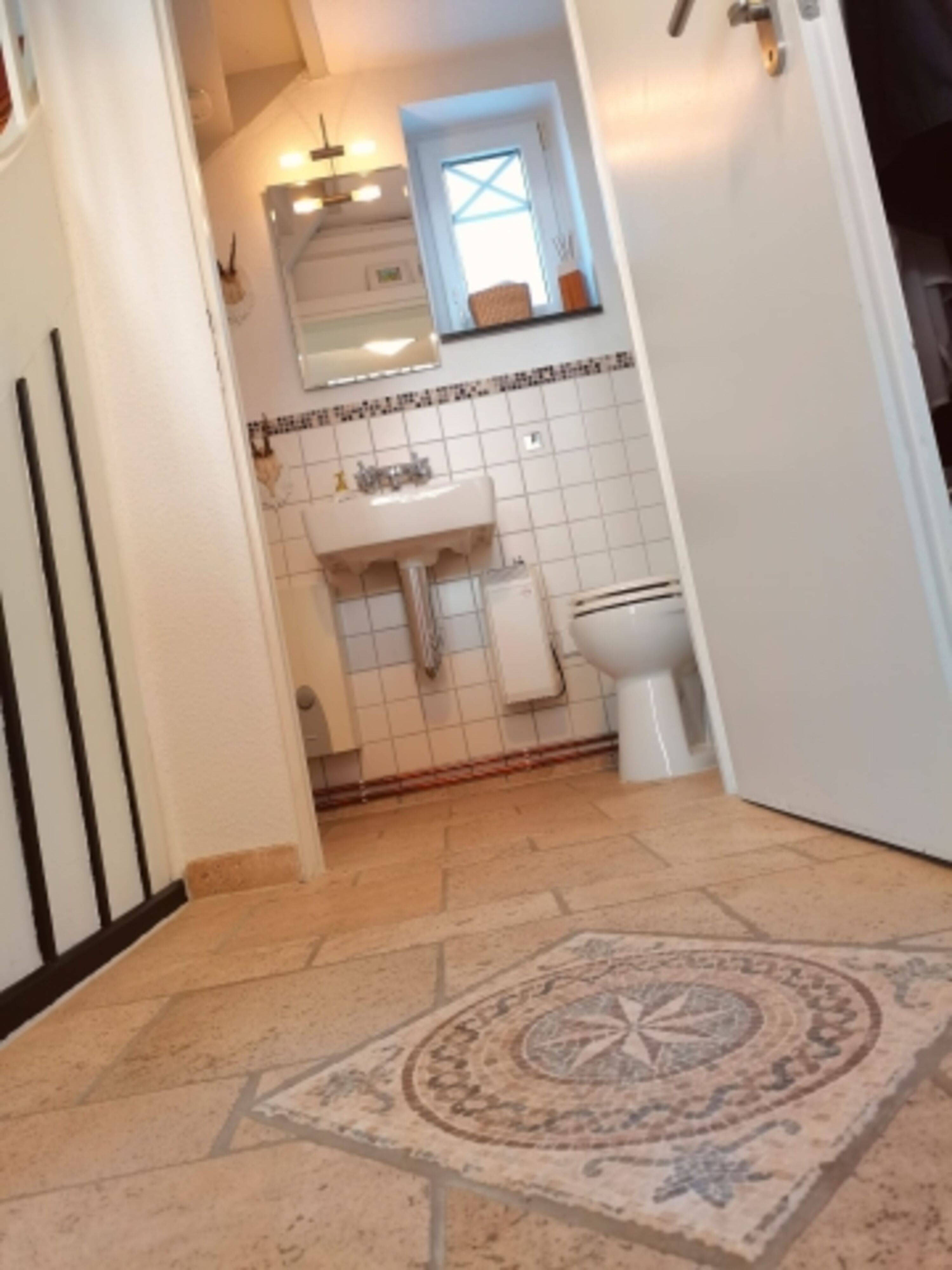 Separate Toilette