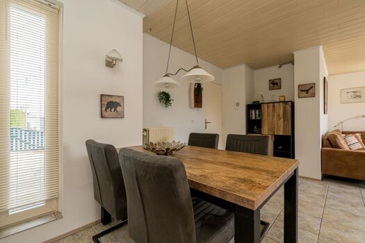 Essecke f:ur 4 Personne