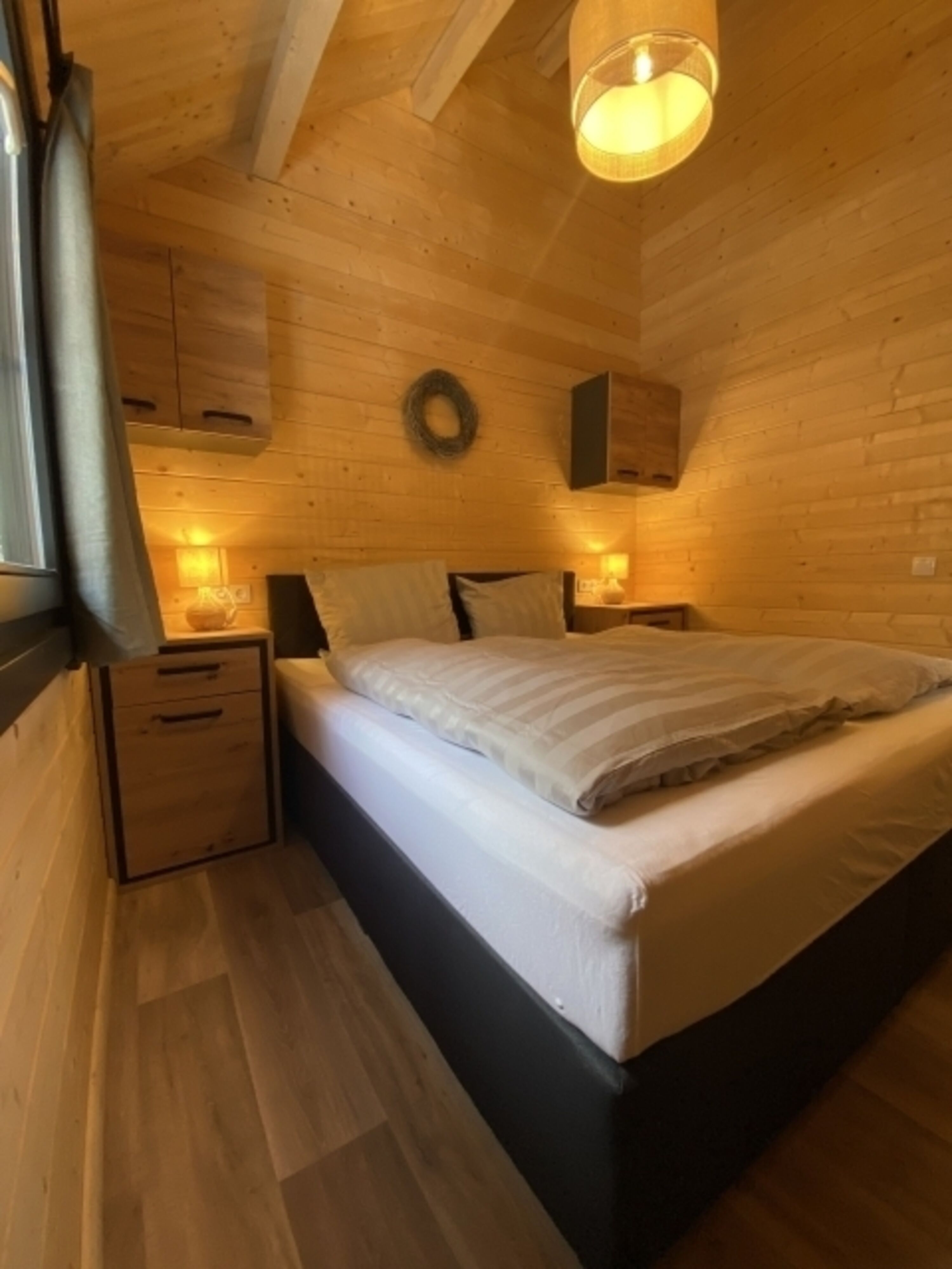 Boxspringbetten mit 180 x 200 cm großen Matratzen Topper