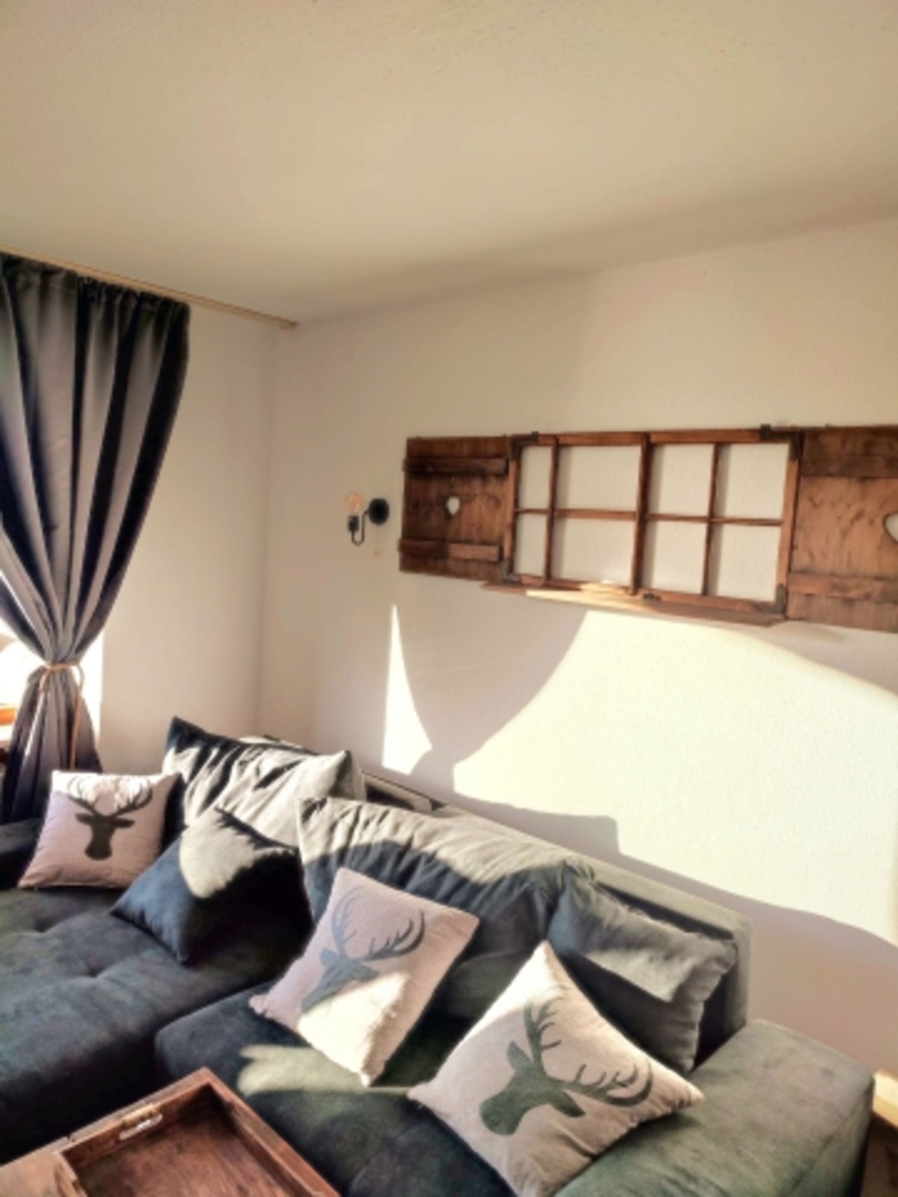 Großzügiges Schlafzimmer