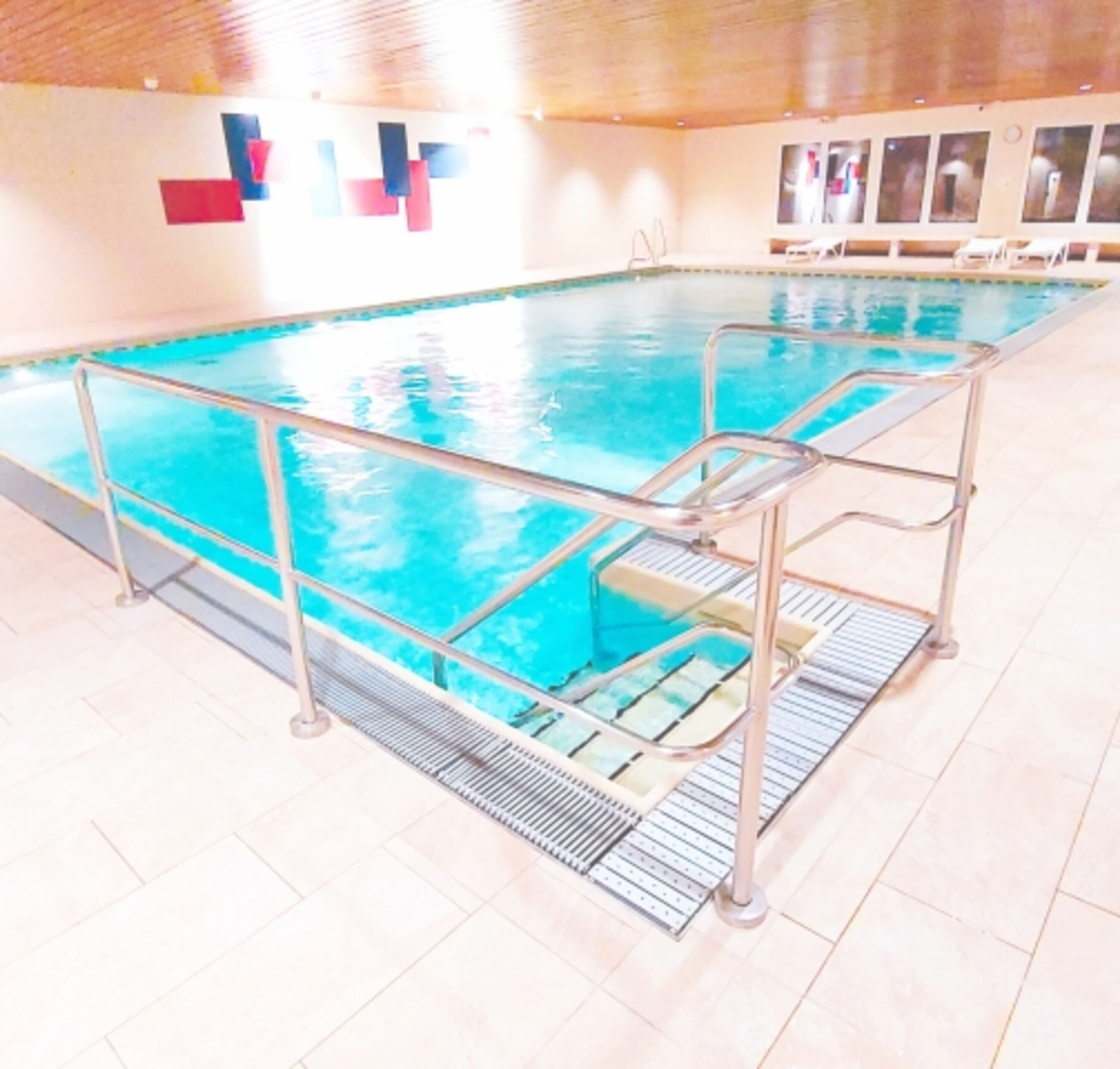 Tolles Hallenbad