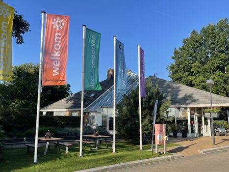 Empfang/ Eingang vom Park