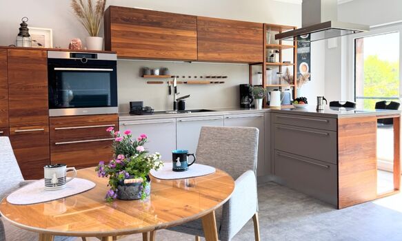 Küche mit Essbereich