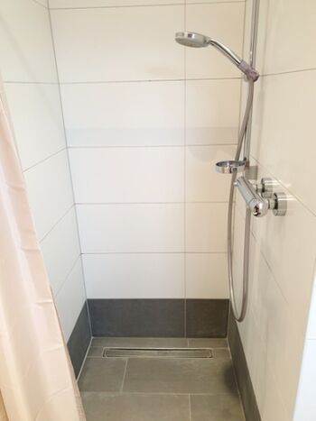 Duschbad im OG