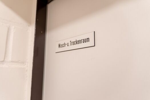 Trocken- und Waschraum separat nebenan 