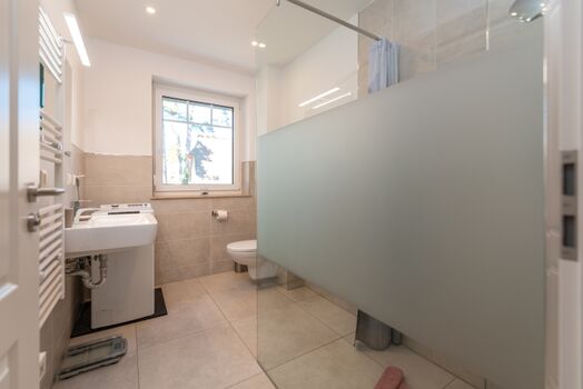 Badezimmer im Obergeschoss