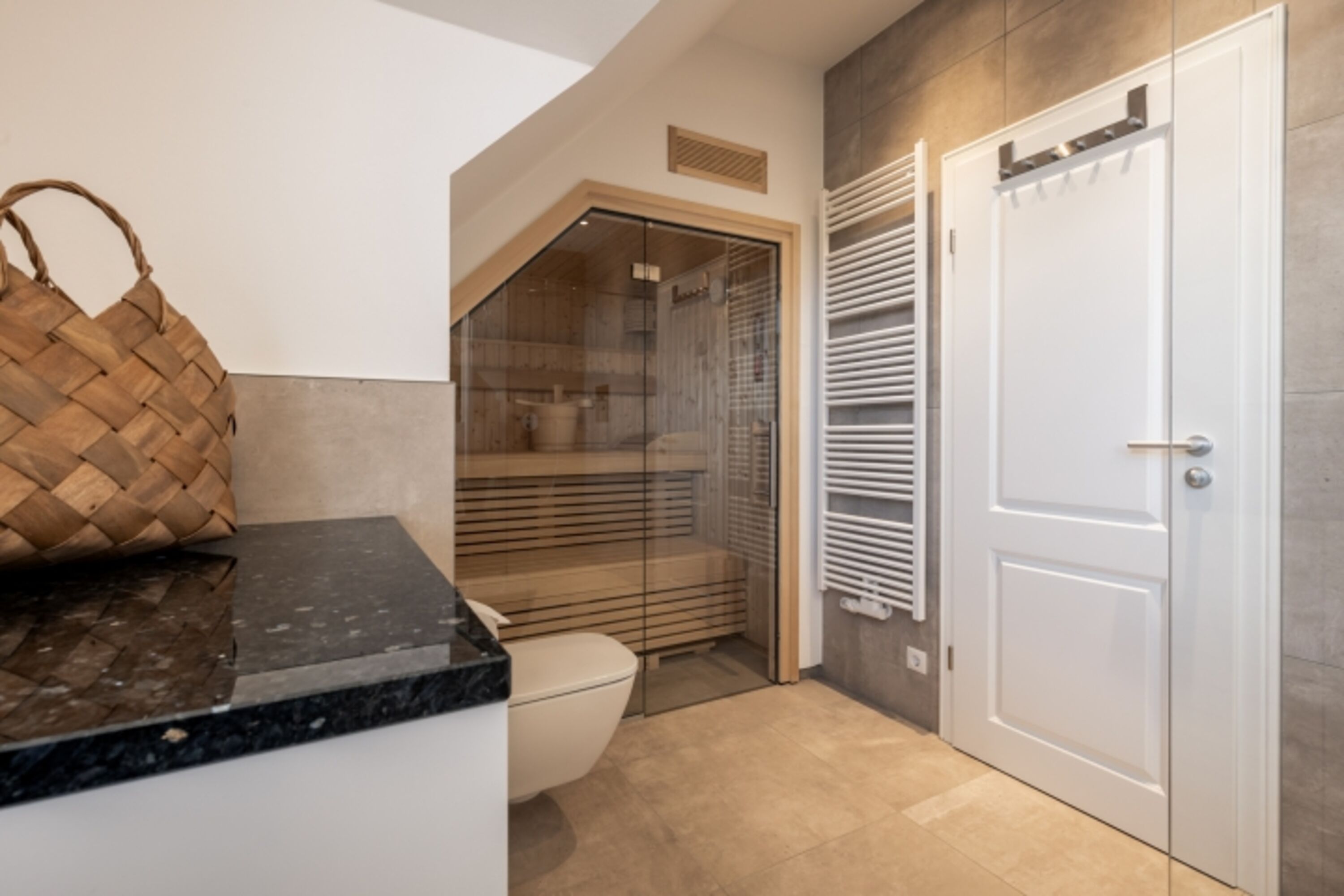 Badezimmer mit Sauna