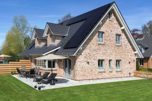 Biikehuus Ost - Großer eingezäunter Gartenbereich mit großzügiger Terrasse 