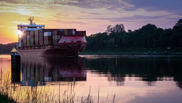 Die großen Pötte am NOK bestaunen...