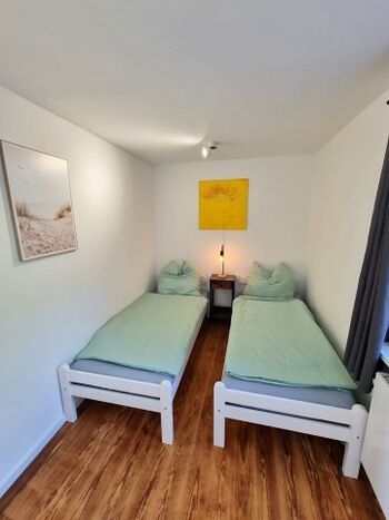 Das zweite Schlafzimmer mit 2 Einzelbetten...