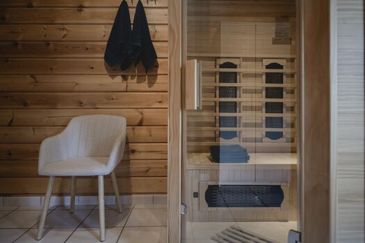 Schlafzimmer 2 mit Infrarotsauna