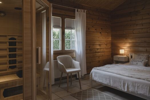 Schlafzimmer 2 mit Infrarotsauna