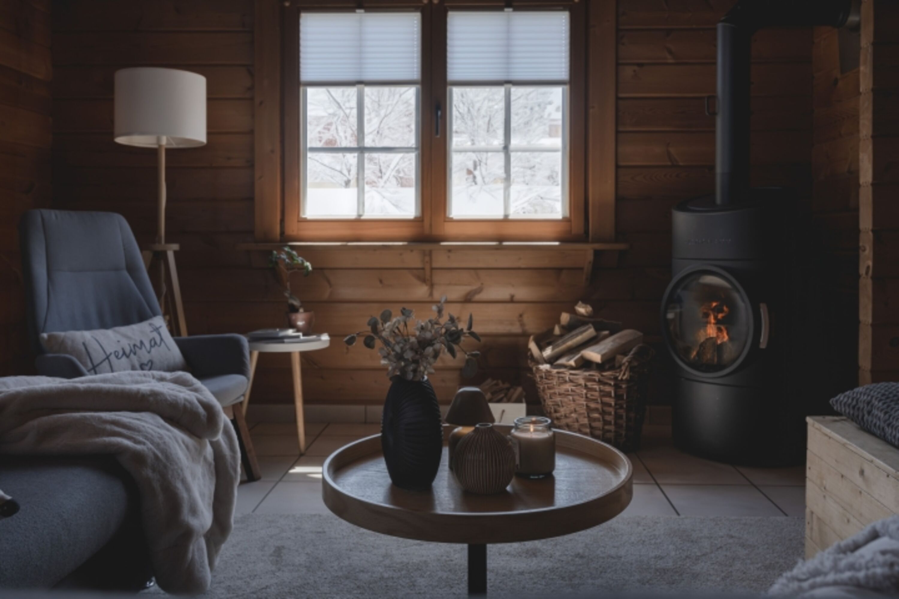 Wohnbereich mit Kamin