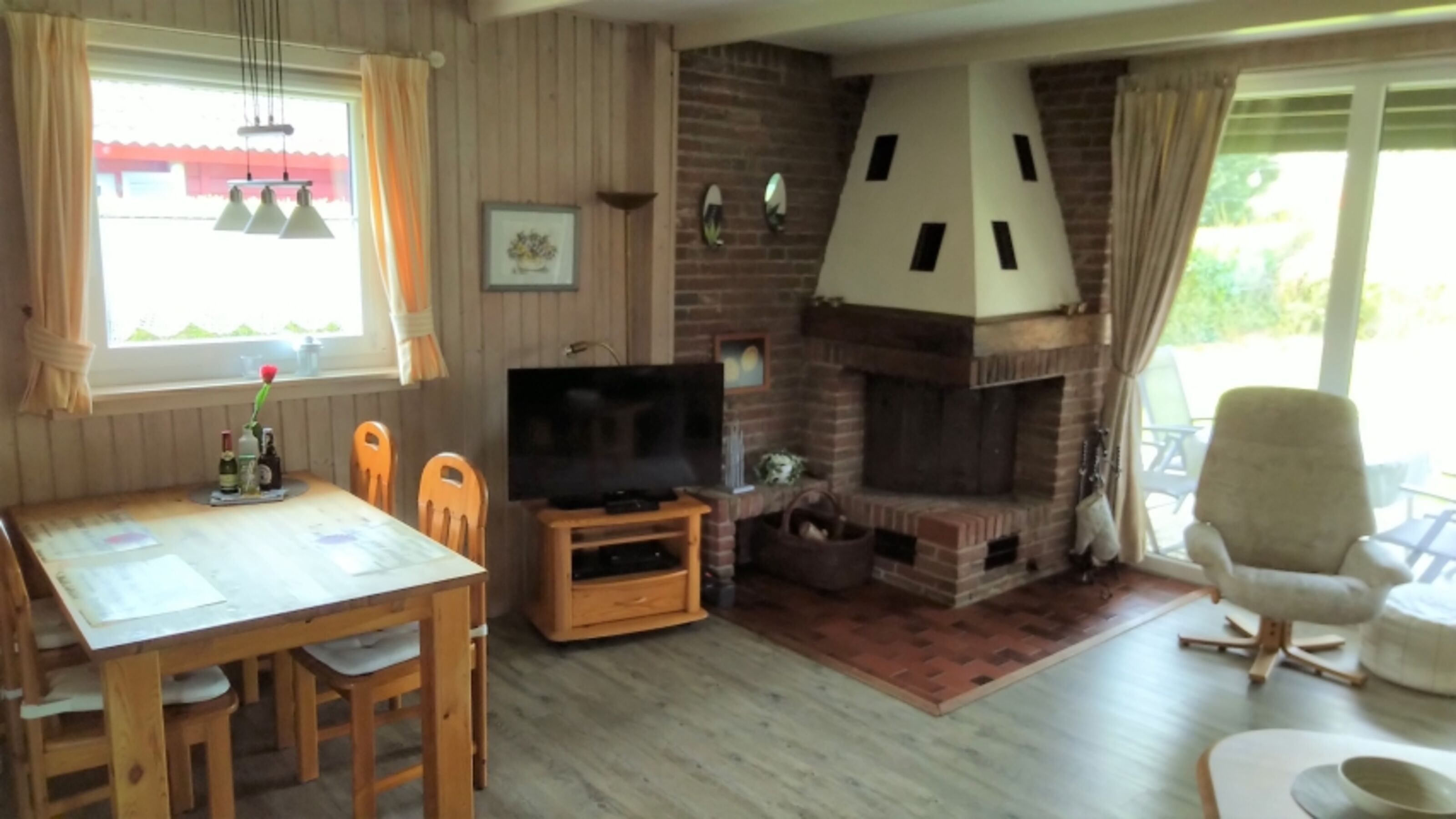 Esszimmer mit Kamin