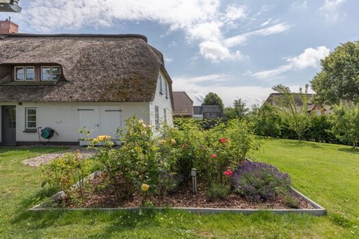 Dörpshus - Kleine Duftoase inmitten des Gartens 