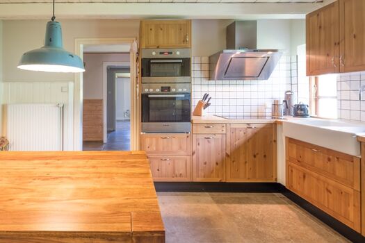 Dörpshus - Schicke Landhausküche mit viel Komfort 