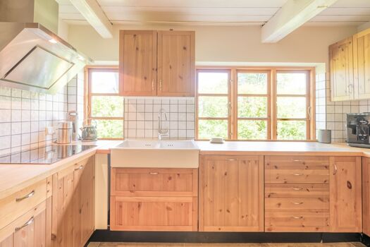 Dörpshus - Schicke Landhausküche mit viel Komfort 