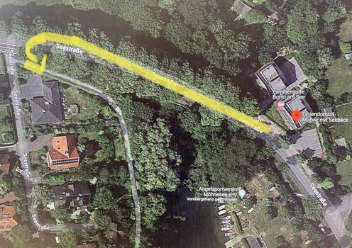 In ca. 100m direkt am See spazieren gehen