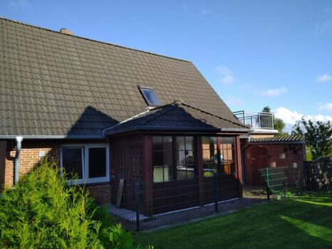 Großer Eingangsbereich im Erdgeschoss