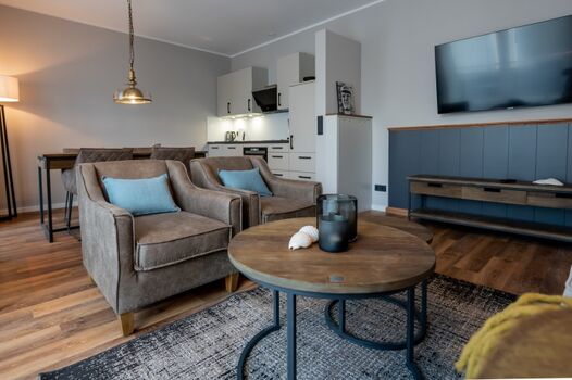 Wohn- und Essbereich mit Küche