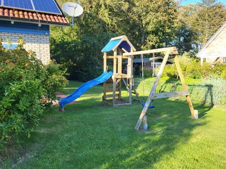 Spielmöglichkeiten für Kinder im Garten