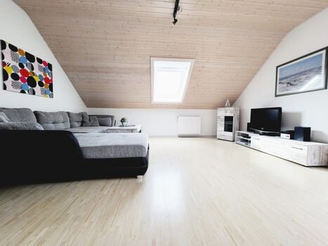 großer Wohn-Essbereich