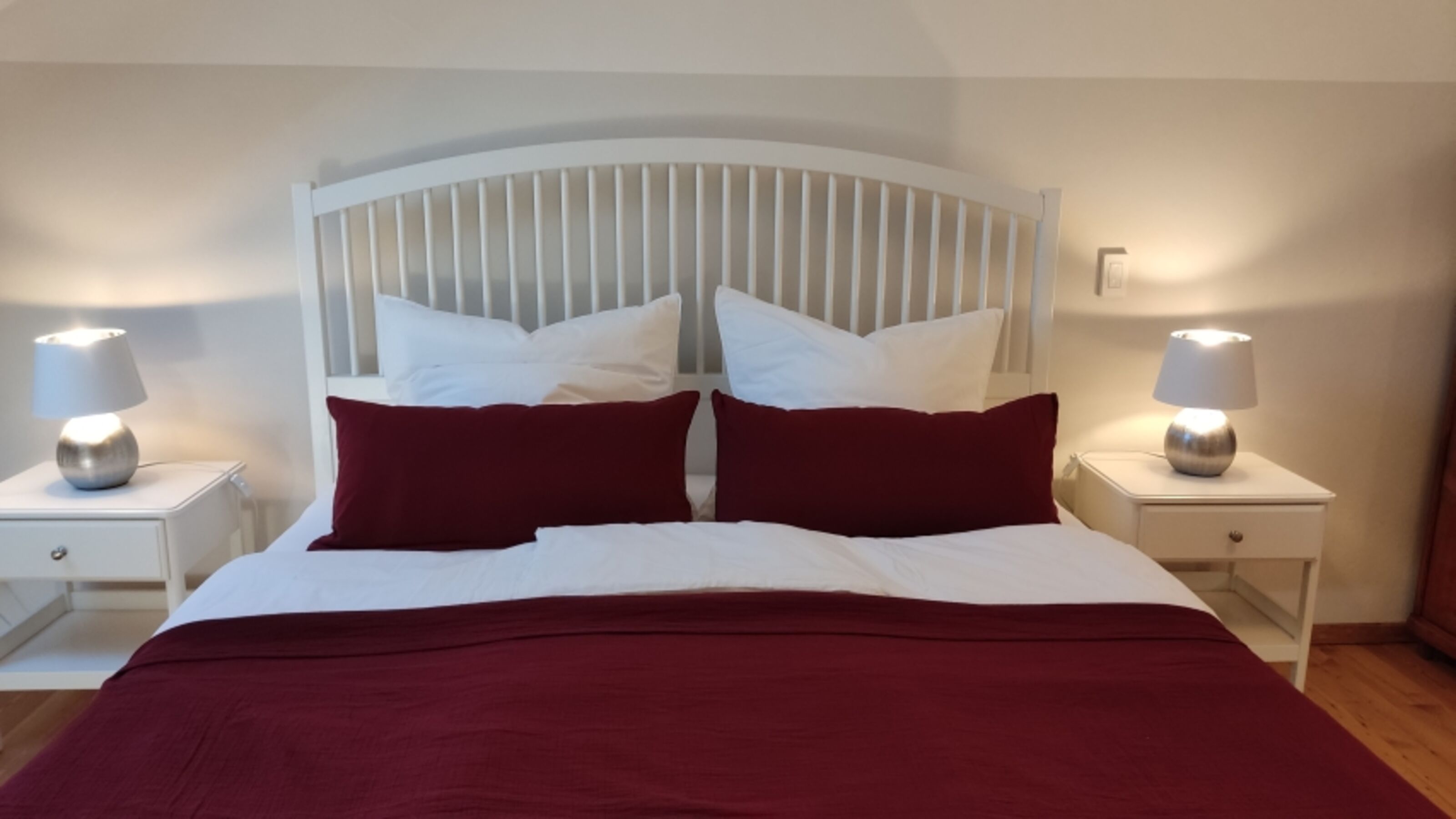 Doppelbett 180-200