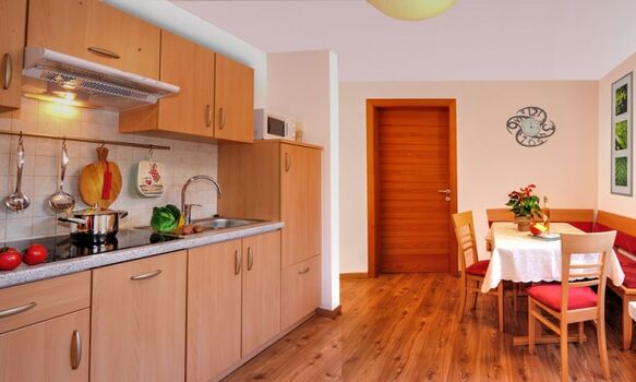 Küche mit Essbereich